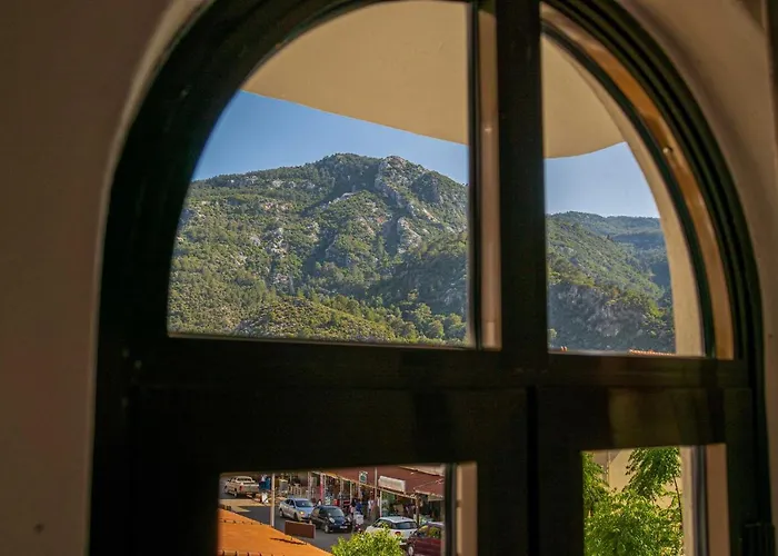 The Diplomat Hotell 2*