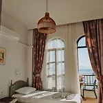 The Diplomat Hotel 2*