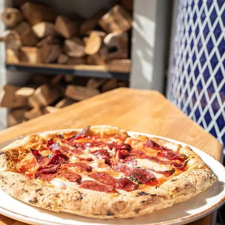 호텔 The Diplomat 투룬치