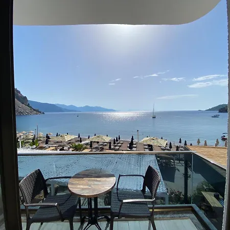 ホテル The Diplomat 2*