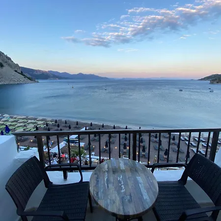 The Diplomat 2* 투룬치