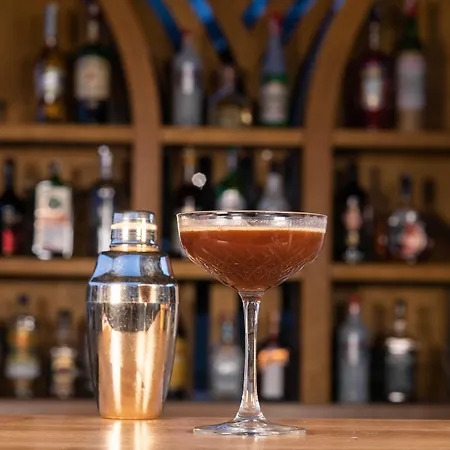 The Diplomat 투룬치