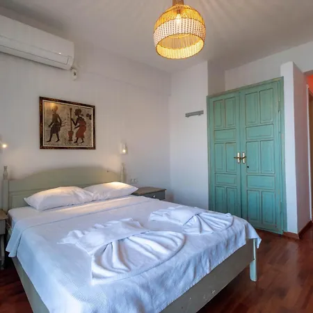 ホテル The Diplomat 2*