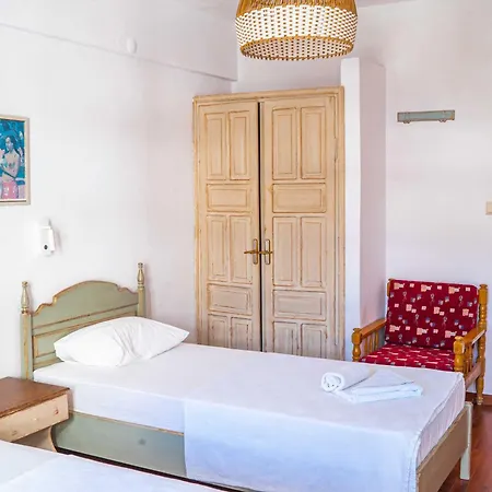 ホテル The Diplomat トゥルンチュ