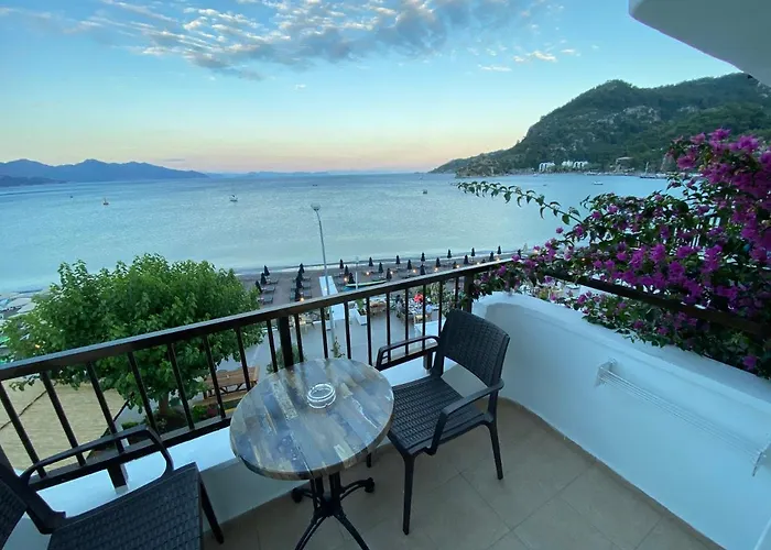 The Diplomat 2* Turunc