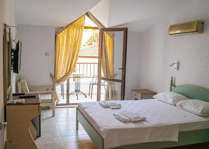 ホテル The Diplomat 2*